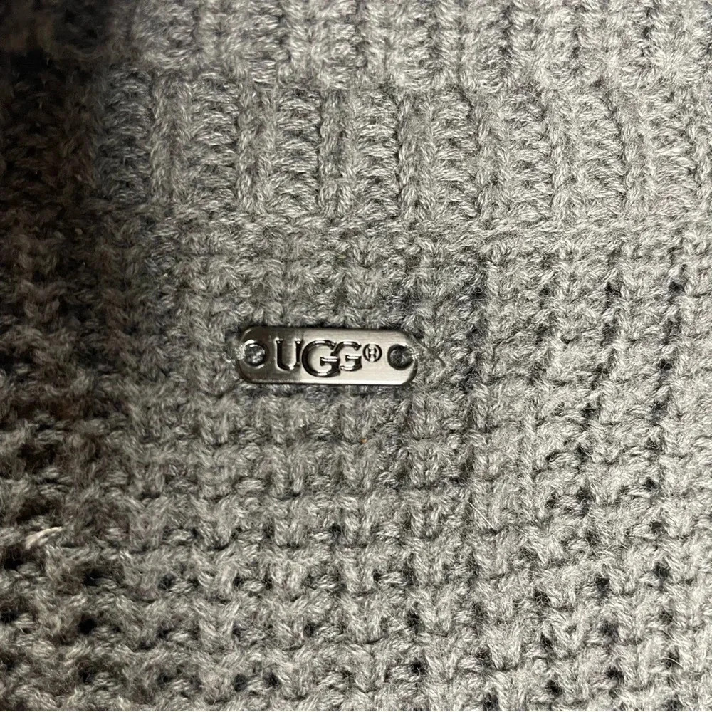 Ugg Shelby Waffle Knit Cotton Gray Cowl Neck Sweater - Picture 7 of 9